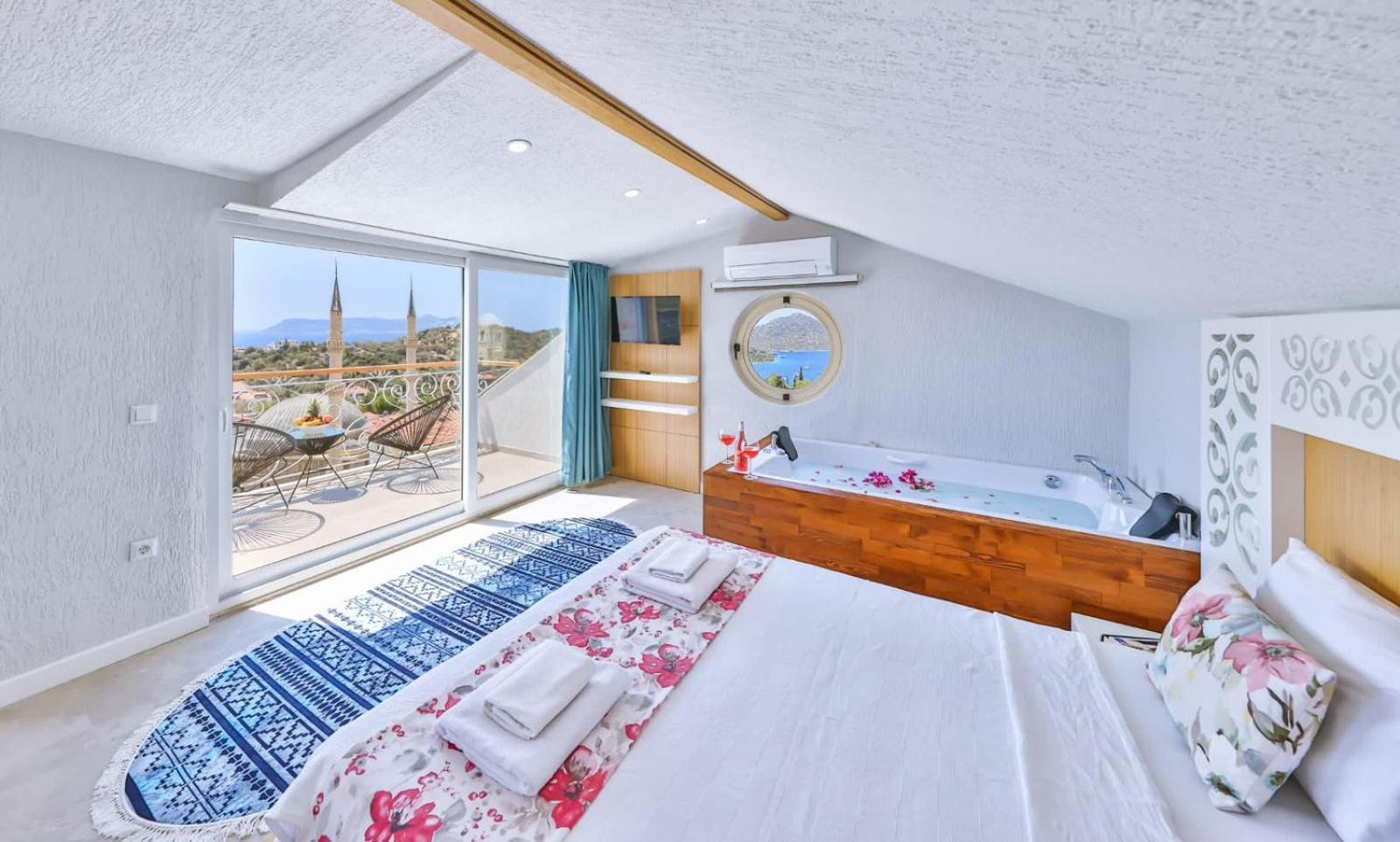 Hediye Hanim Suit&Apart Aparthotel Kaş Luaran gambar